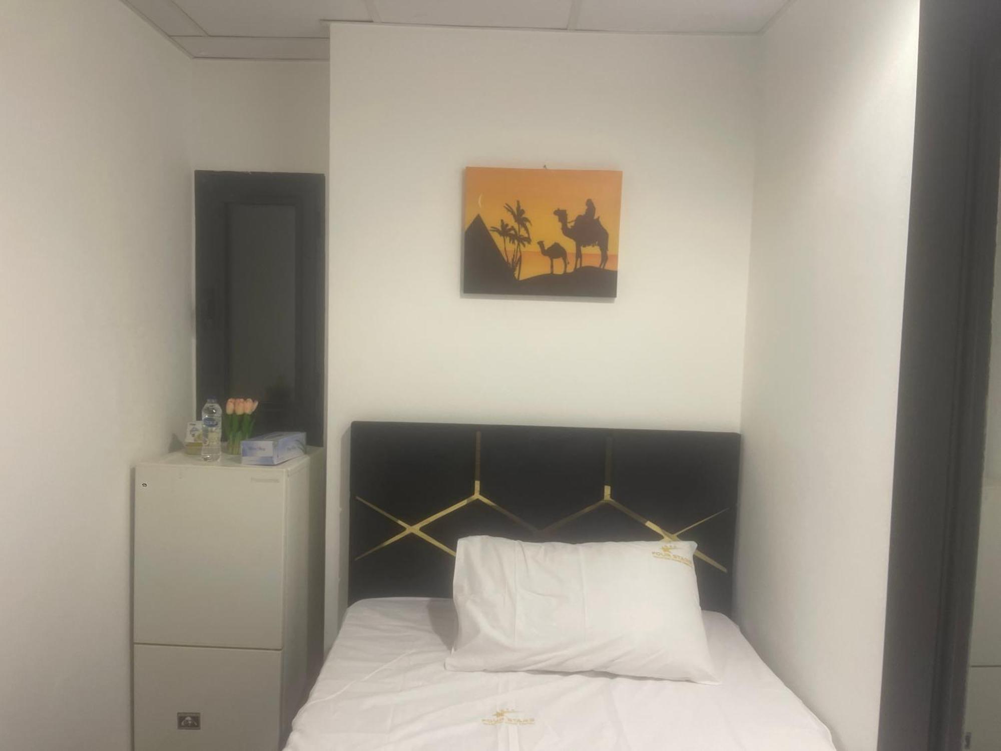 Four Stars Hostel Ντουμπάι Εξωτερικό φωτογραφία