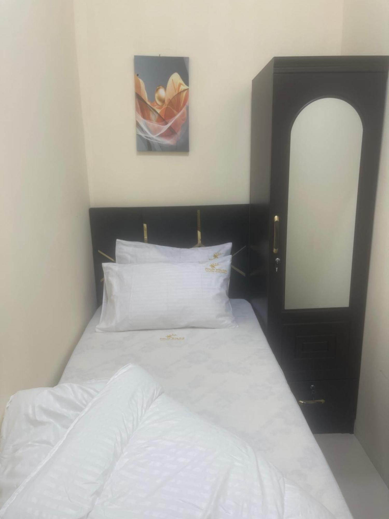 Four Stars Hostel Ντουμπάι Εξωτερικό φωτογραφία
