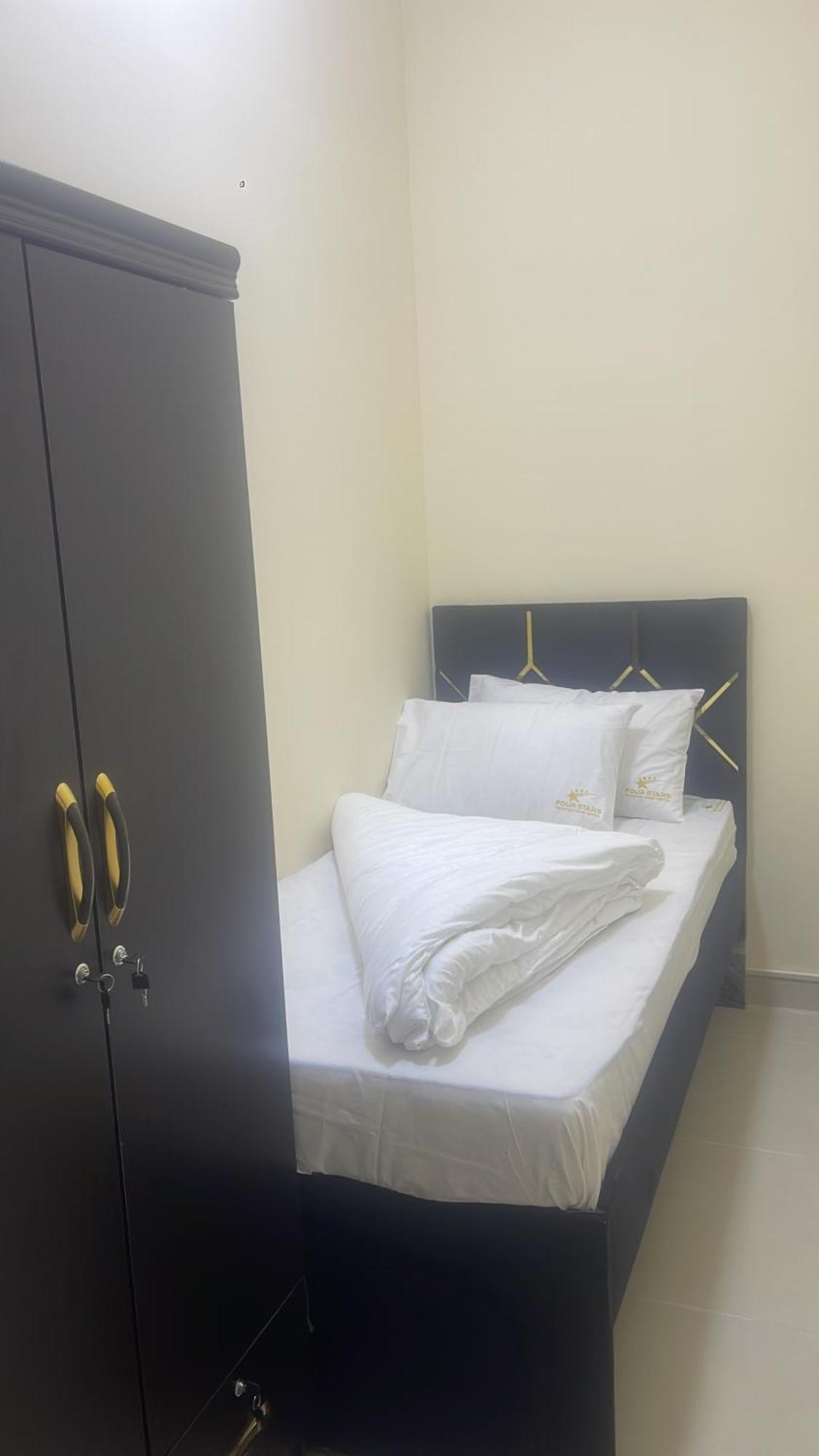 Four Stars Hostel Ντουμπάι Εξωτερικό φωτογραφία