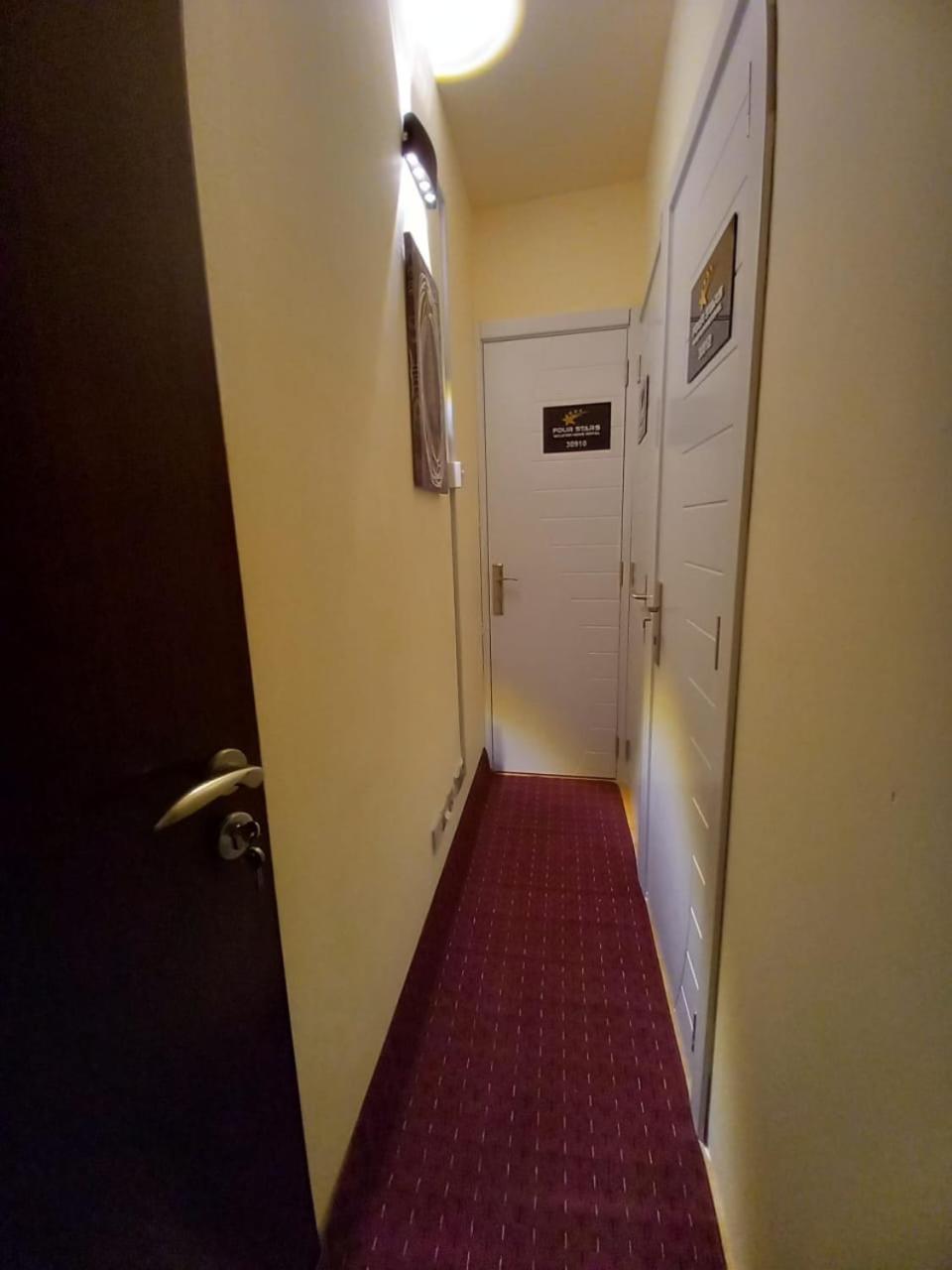 Four Stars Hostel Ντουμπάι Εξωτερικό φωτογραφία