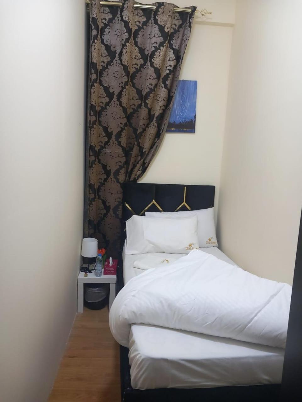 Four Stars Hostel Ντουμπάι Εξωτερικό φωτογραφία