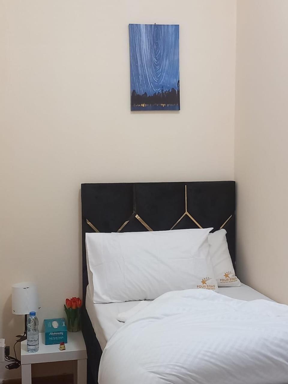 Four Stars Hostel Ντουμπάι Εξωτερικό φωτογραφία