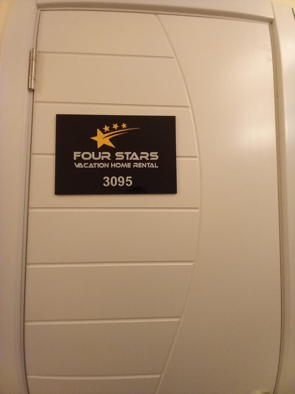 Four Stars Hostel Ντουμπάι Εξωτερικό φωτογραφία